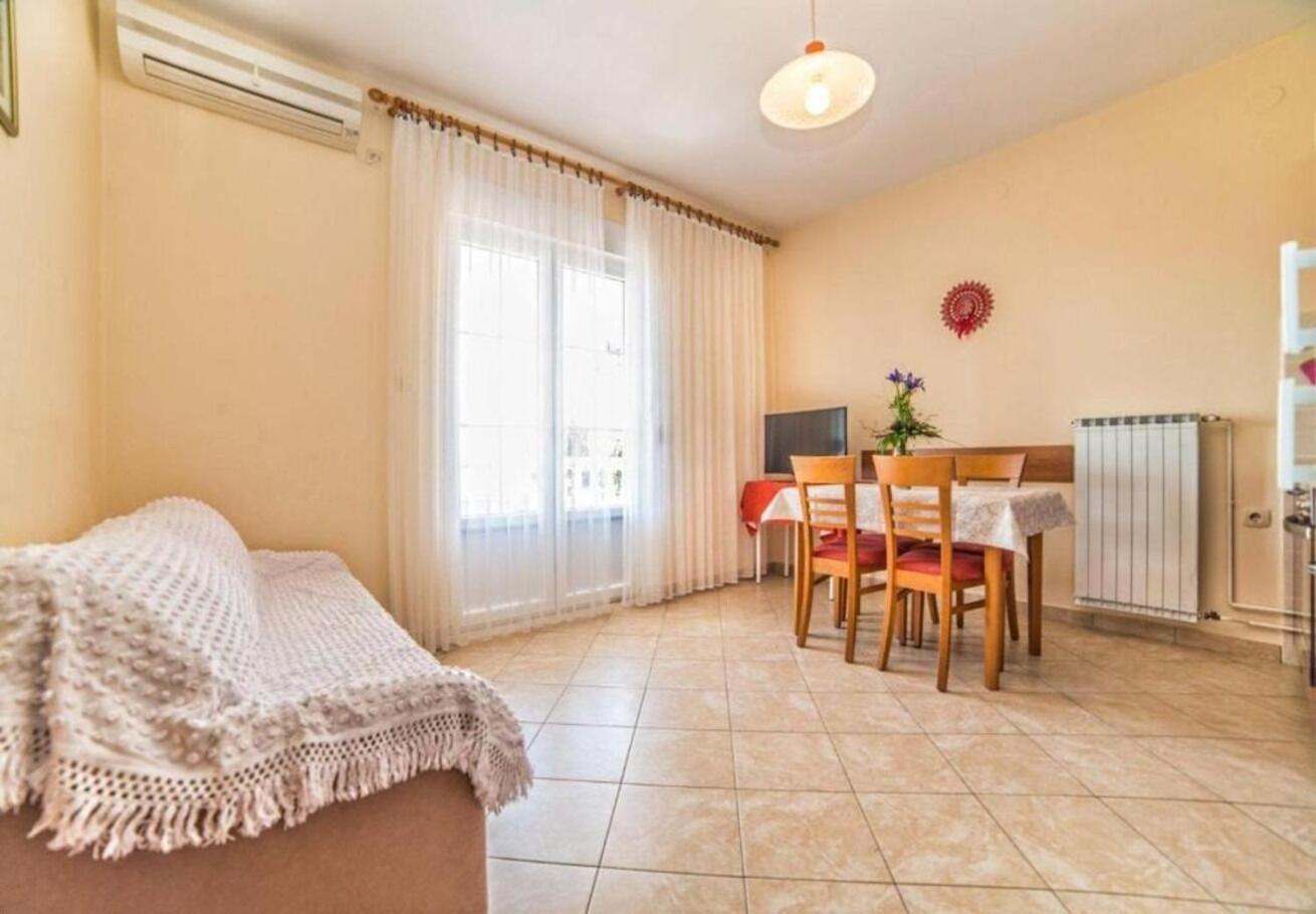 Apartments Dusa Banjol ภายนอก รูปภาพ