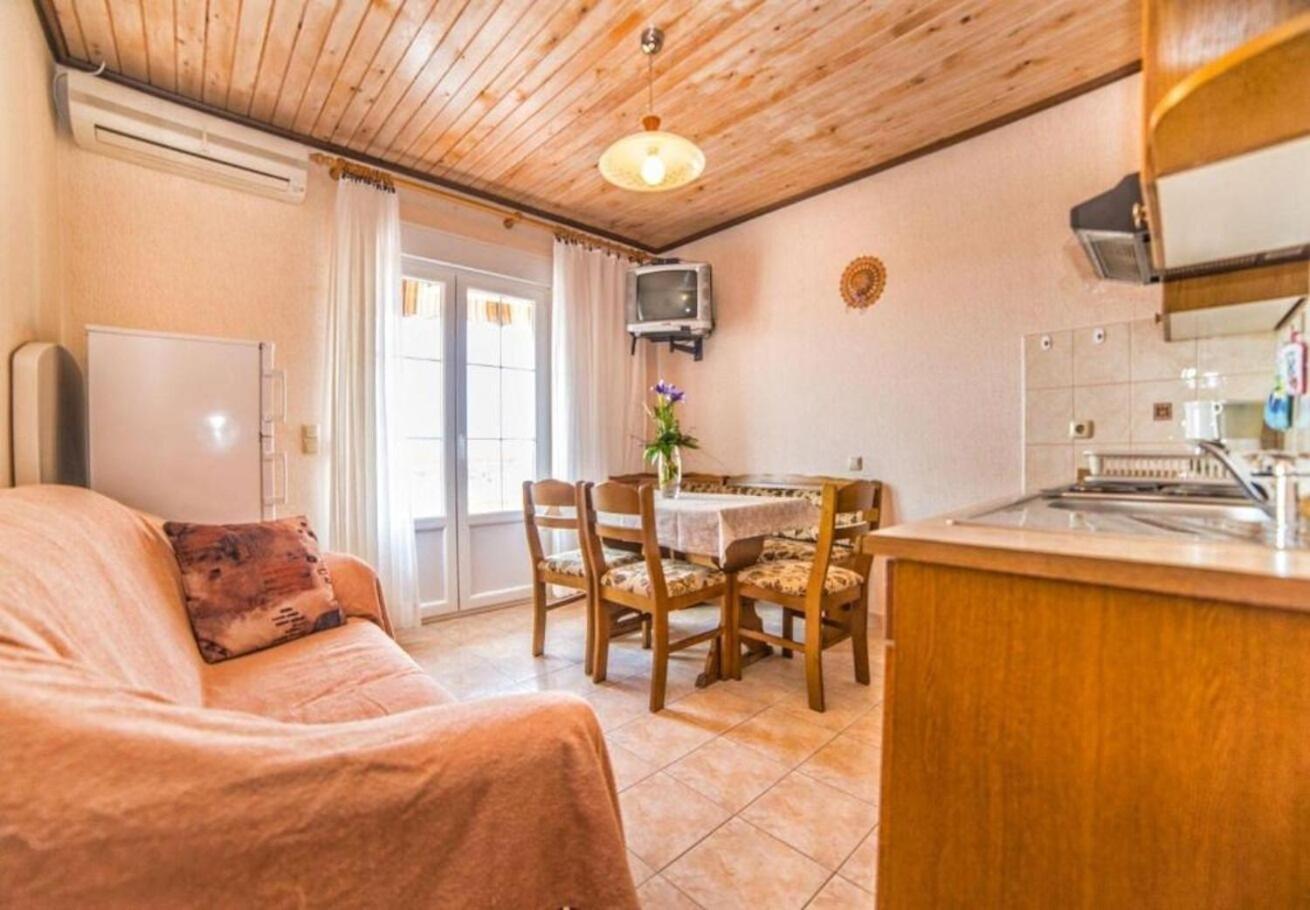 Apartments Dusa Banjol ภายนอก รูปภาพ